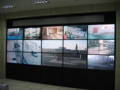 山西大同 三星46寸超窄邊液晶拼接墻解決方案，以6.7mm極窄拼縫引領視覺革新